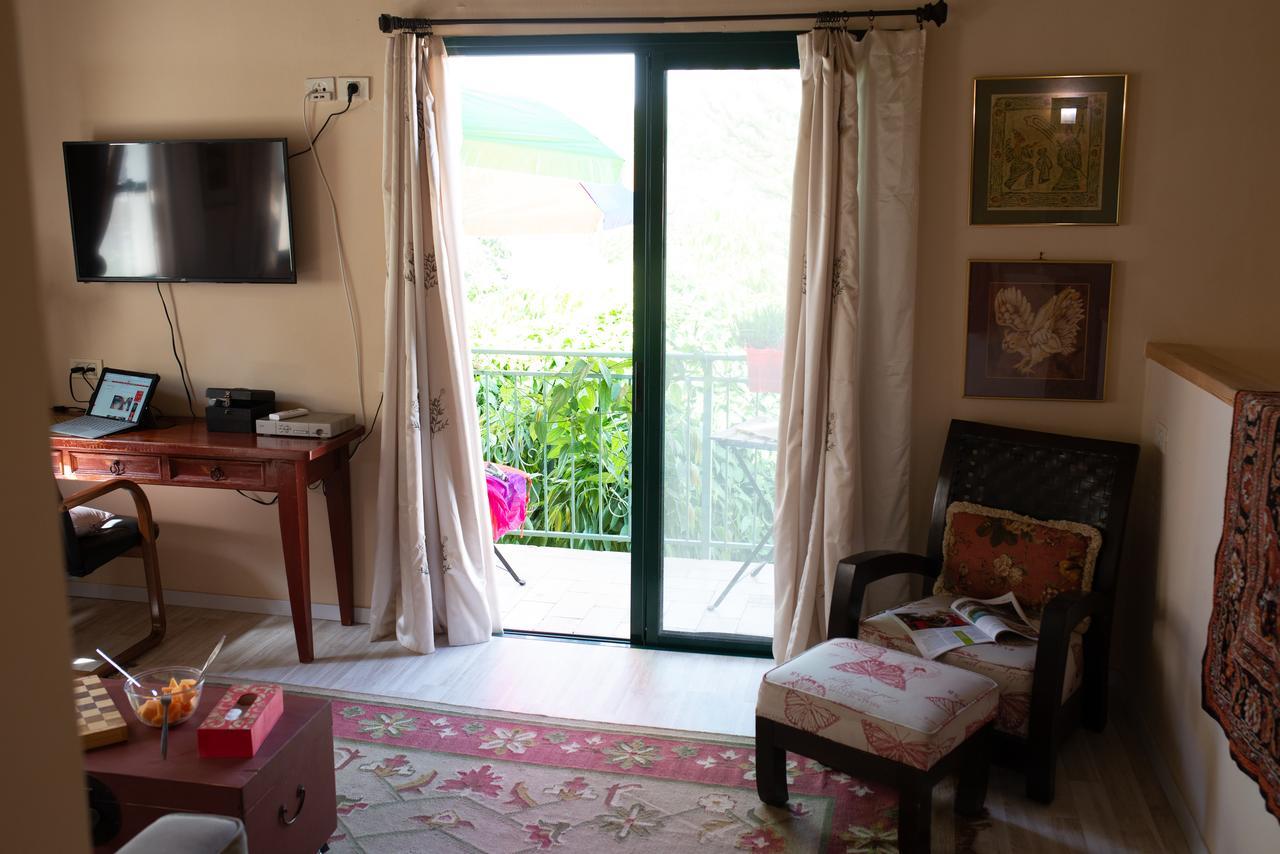 Villa Erella's Rosh Pinna Esterno foto